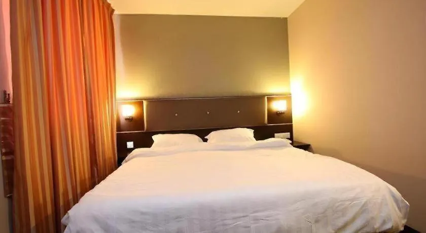 1 City Hotel Kota Kinabalu