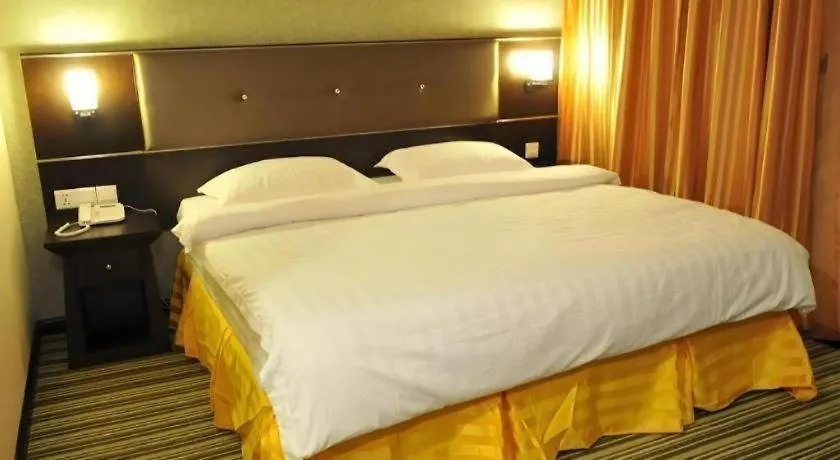 1 City Hotel Kota Kinabalu
