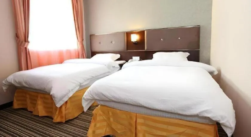 1 City Hotel 亞庇
